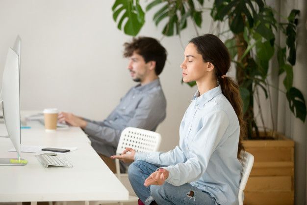 Saúde mental no trabalho: menos tabu, mais ação e gestão de pessoas