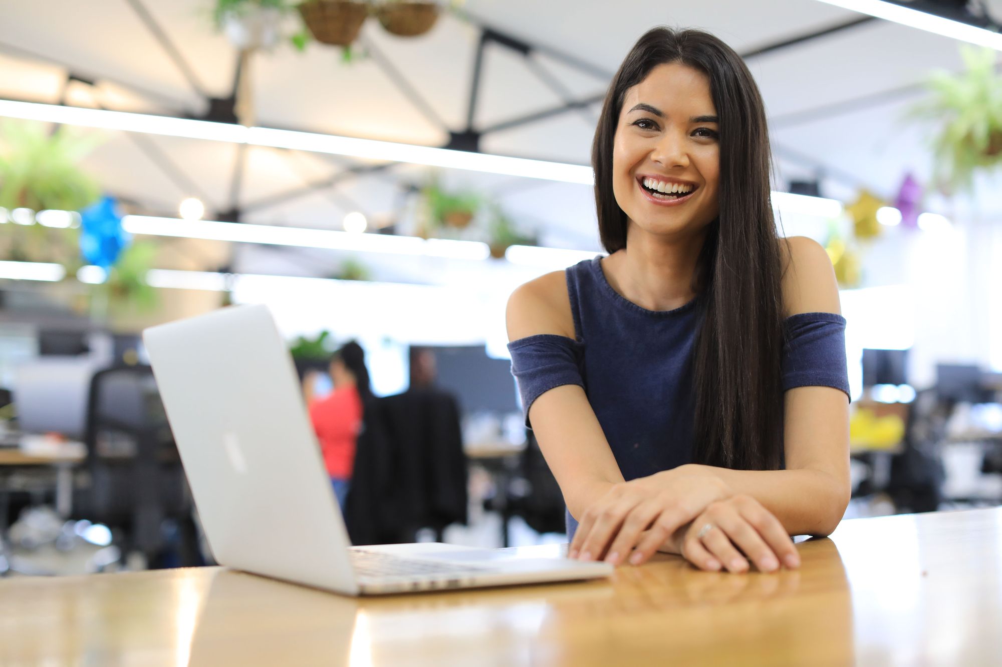 Canva destaca a força de seu time feminino no Dia Internacional da Mulher