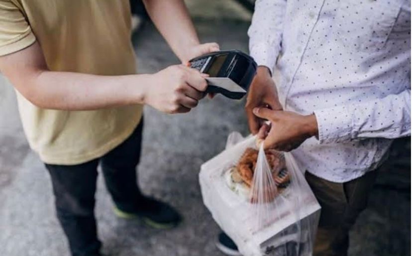 Delivery, a prática de receber comida em casa precisa ser segura