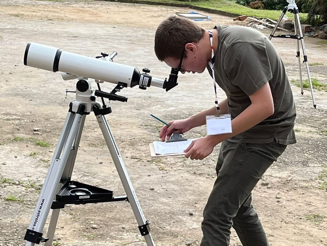 Jovem paranaense disputa vaga para Olimpíada Internacional de Astronomia